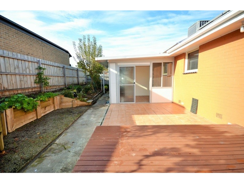 23 Kipling Avenue, Mooroolbark VIC 3138