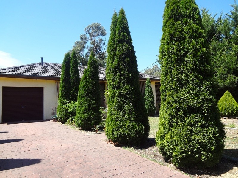 26 Blackburn Road, Mooroolbark VIC 3138