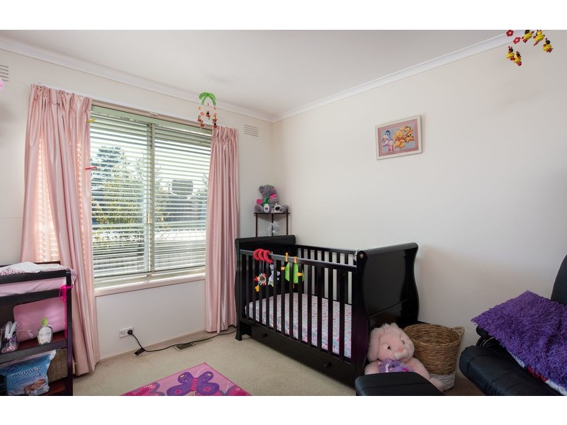 50 Greenslopes Drive, Mooroolbark VIC 3138