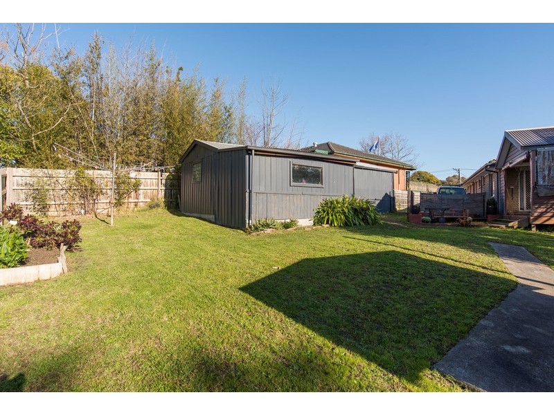 50 Greenslopes Drive, Mooroolbark VIC 3138