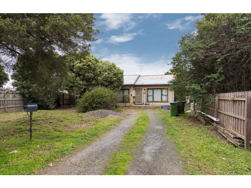 23 White Avenue, Bayswater VIC 3153