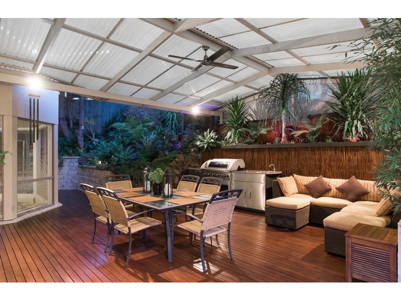 17 Kirkford Drive, Mooroolbark VIC 3138