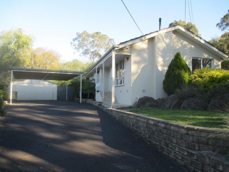 10 Brenda Court, Croydon VIC 3136