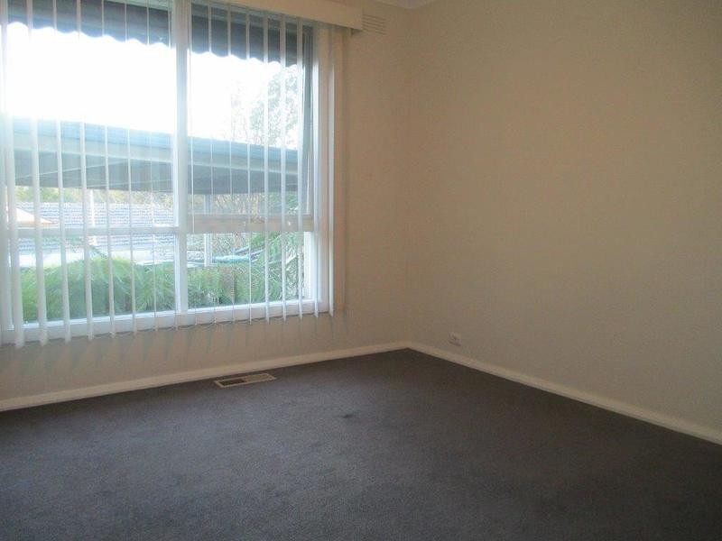 10 Brenda Court, Croydon VIC 3136