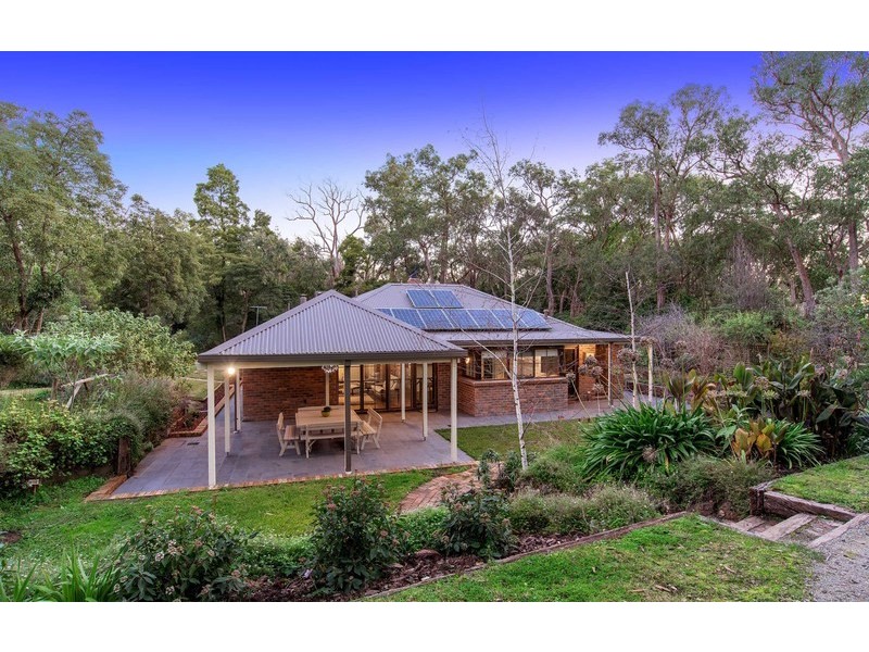 81 Edinburgh Road, Lilydale VIC 3140