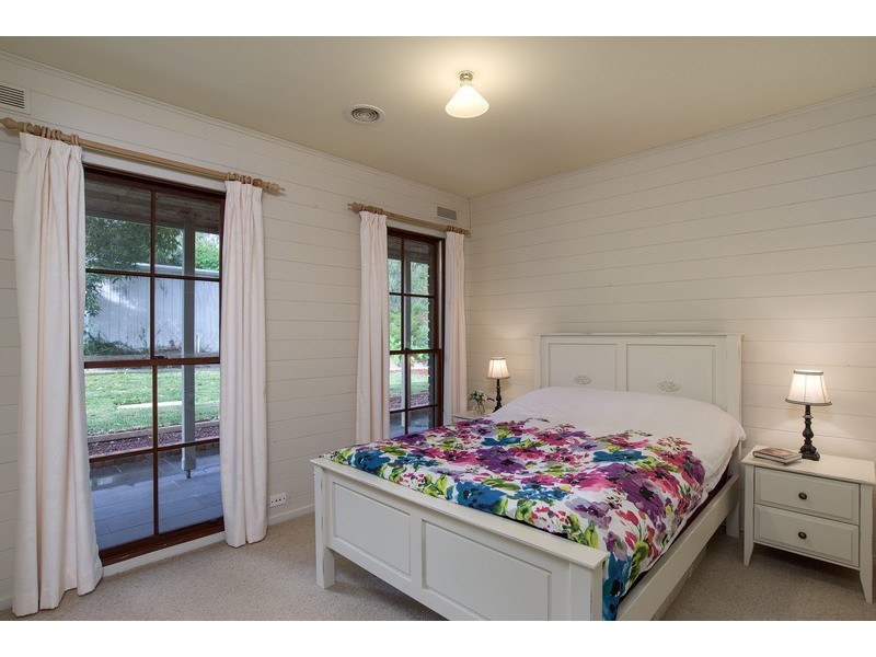 81 Edinburgh Road, Lilydale VIC 3140