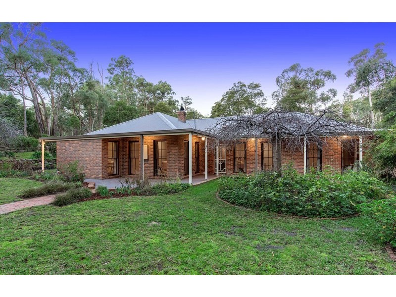 81 Edinburgh Road, Lilydale VIC 3140