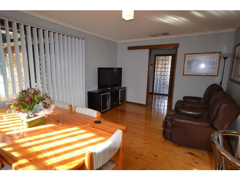 7 Pampero Court, Mooroolbark VIC 3138