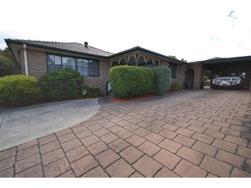 7 Pampero Court, Mooroolbark VIC 3138