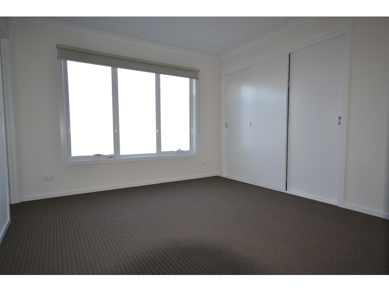 4/26-28 Deschamps Street, Lilydale VIC 3140