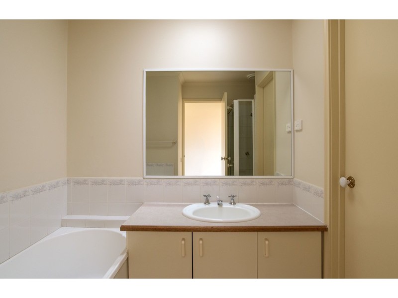 19/12 Cutts Avenue, Croydon VIC 3136