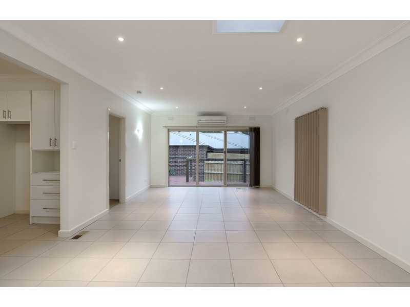 38 Sweetland Road, Mooroolbark VIC 3138