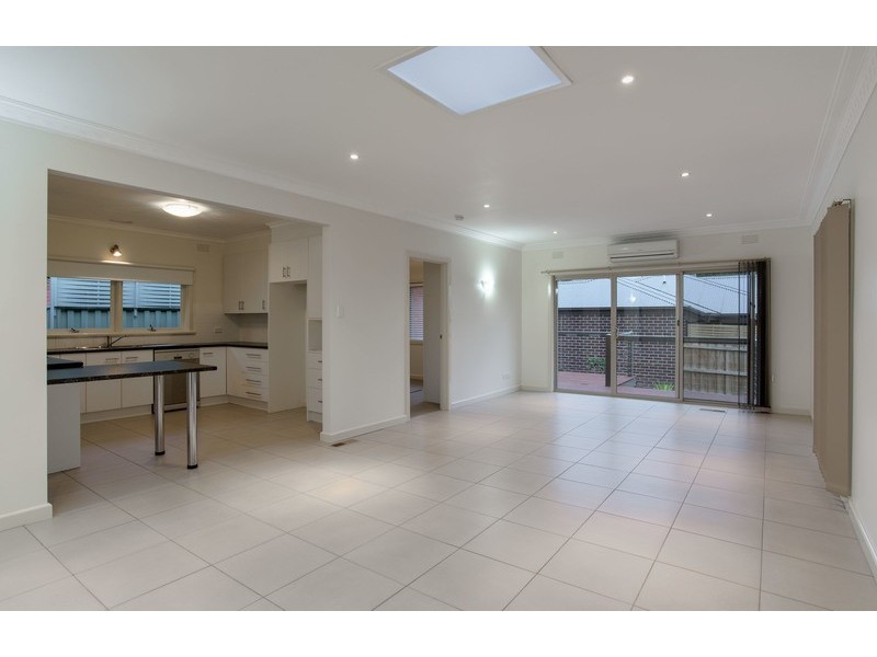 38 Sweetland Road, Mooroolbark VIC 3138