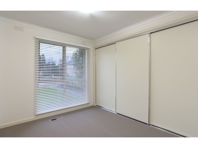 38 Sweetland Road, Mooroolbark VIC 3138