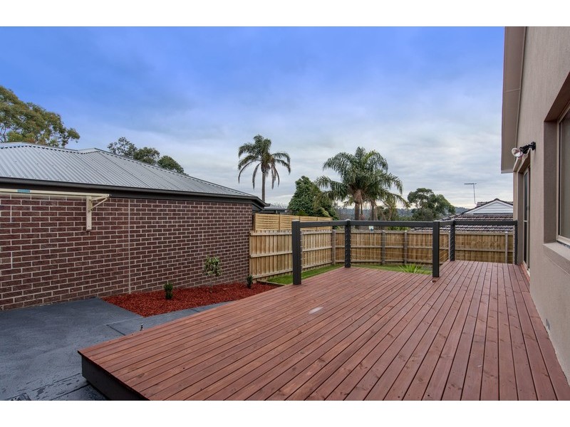 38 Sweetland Road, Mooroolbark VIC 3138