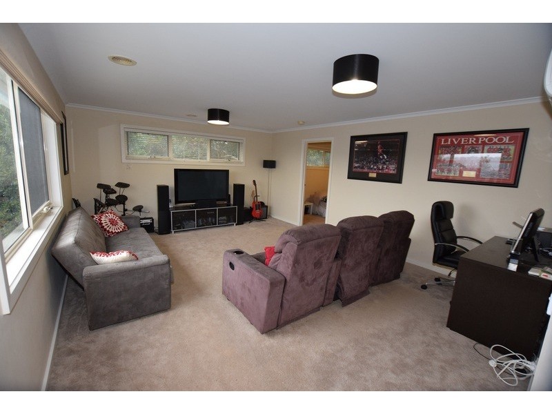 2/4 Thornton Court, Mooroolbark VIC 3138