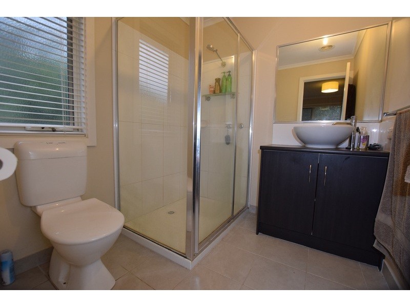 2/4 Thornton Court, Mooroolbark VIC 3138