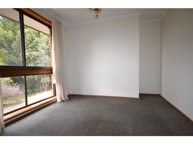 7 Trenton Place, Mooroolbark VIC 3138