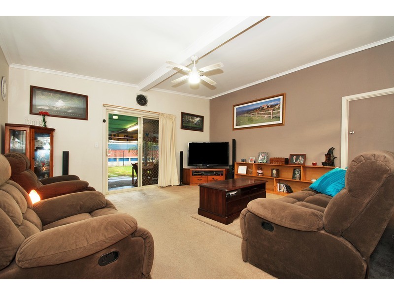 19 Shelley Avenue, Kilsyth VIC 3137