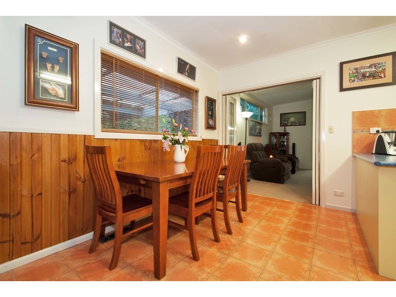 19 Shelley Avenue, Kilsyth VIC 3137