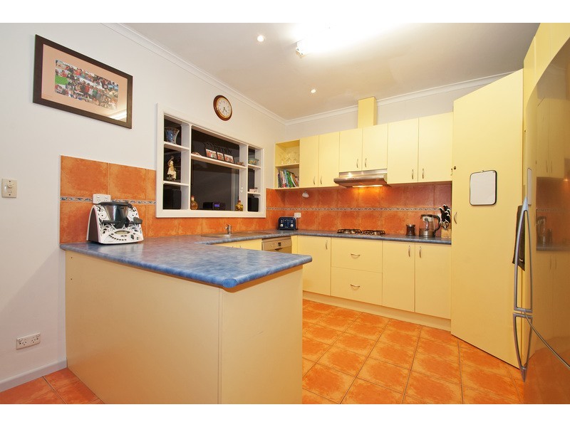 19 Shelley Avenue, Kilsyth VIC 3137