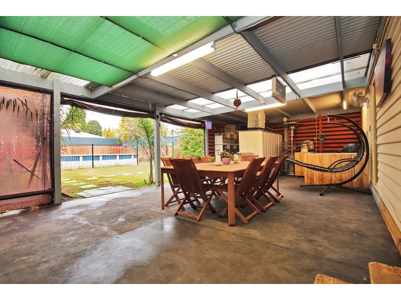 19 Shelley Avenue, Kilsyth VIC 3137