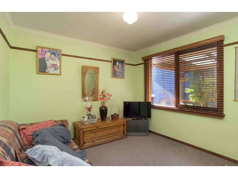 9 Quest Court, Mooroolbark VIC 3138