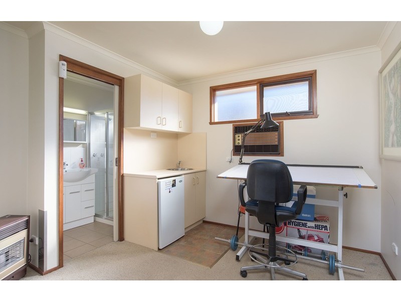 9 Quest Court, Mooroolbark VIC 3138