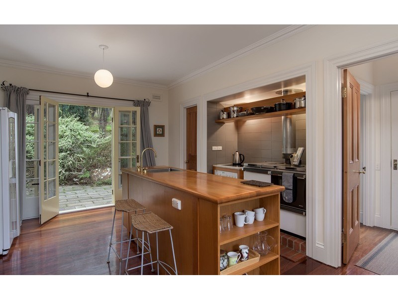 1 Lower View Road, Montrose VIC 3765