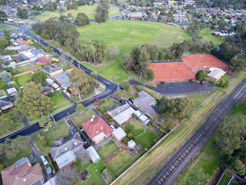 78 80 & 82 Croydondale Drive, Mooroolbark VIC 3138