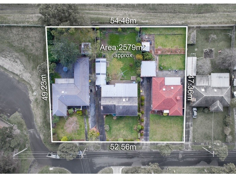 78 80 & 82 Croydondale Drive, Mooroolbark VIC 3138