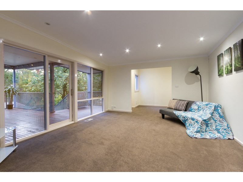 10 Warrawee Road, Mount Evelyn VIC 3796