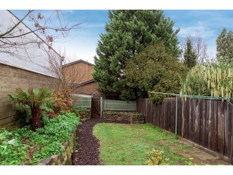 4 Crown Point, Chirnside Park VIC 3116