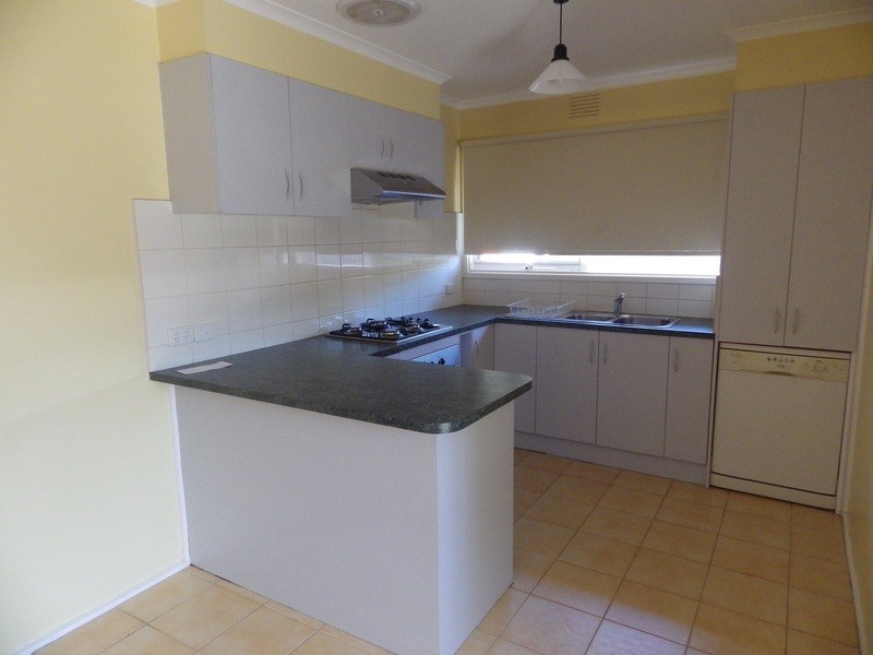 113 Lomond Avenue, Kilsyth VIC 3137