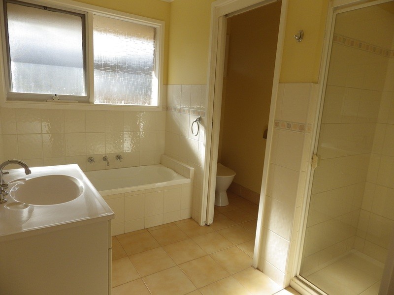 113 Lomond Avenue, Kilsyth VIC 3137