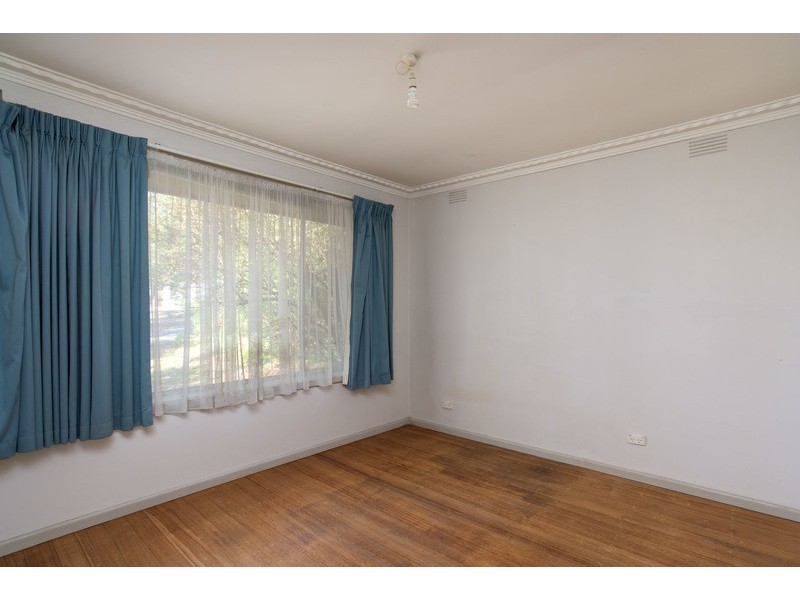 9 Stephen Crescent, Croydon VIC 3136