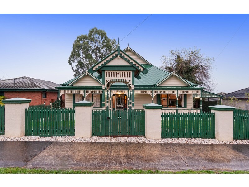 8 Baker Street, Lilydale VIC 3140