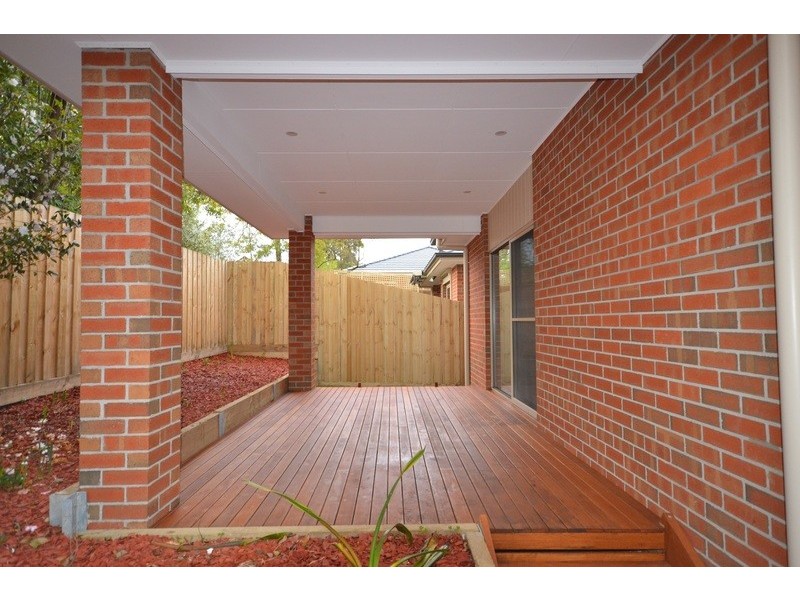 4/35 Ruskin Avenue, Croydon VIC 3136