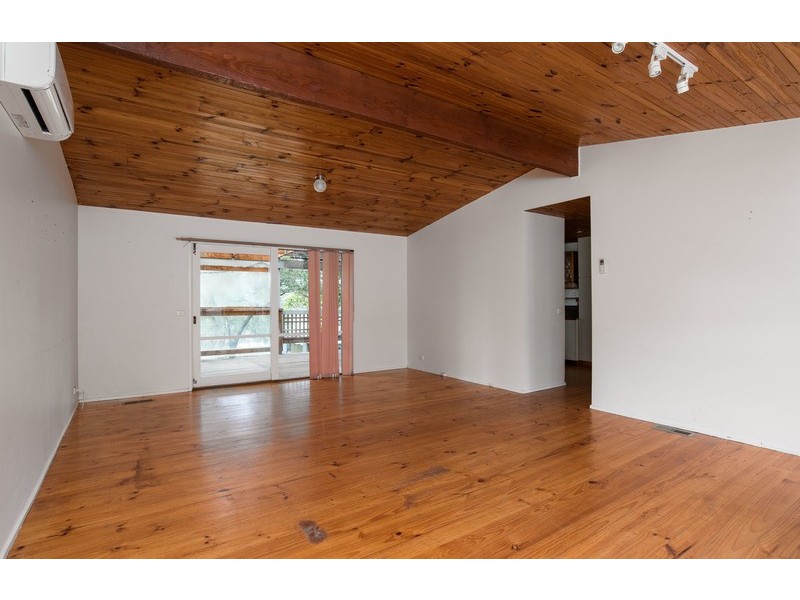 24 Club Point Drive, Chirnside Park VIC 3116