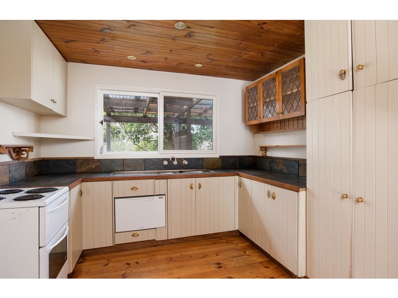 24 Club Point Drive, Chirnside Park VIC 3116