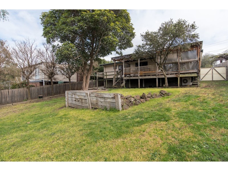 24 Club Point Drive, Chirnside Park VIC 3116