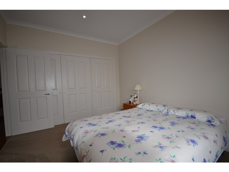 15a Balmoral Street, Kilsyth VIC 3137