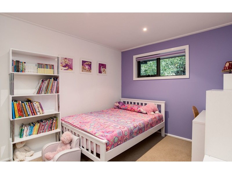 1 Farnley Street, Croydon VIC 3136