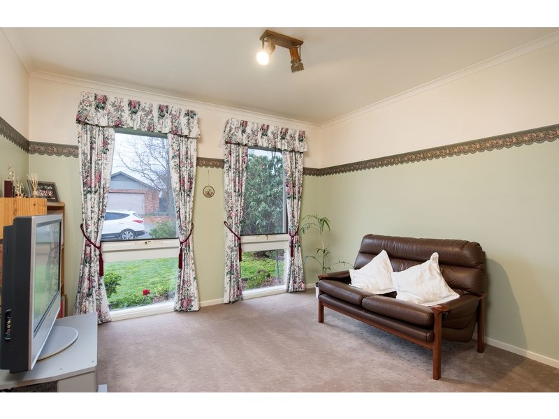 10 Kadina Court, Mooroolbark VIC 3138