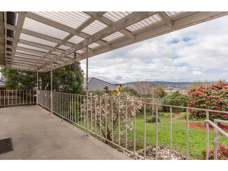 51 Albert Hill Road, Lilydale VIC 3140