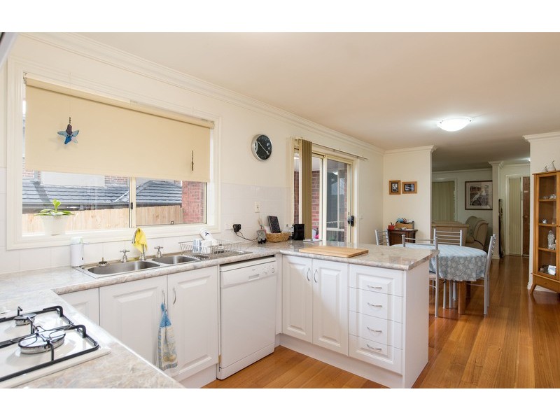 1/12 Ryland Avenue, Croydon VIC 3136