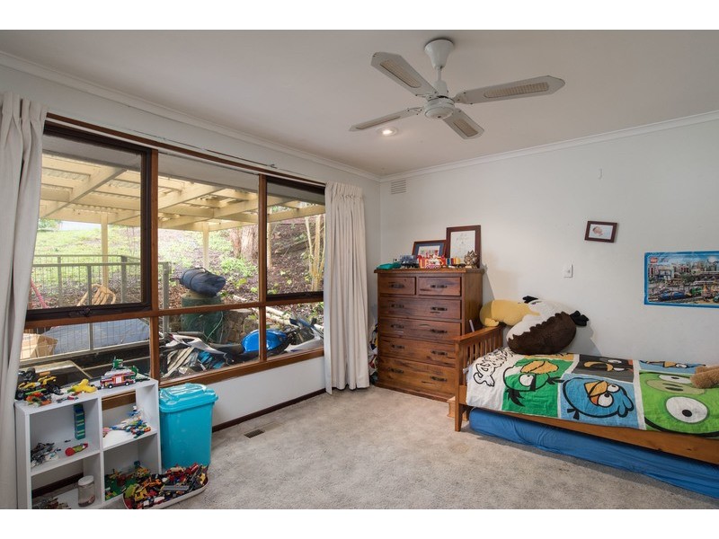 6 Avalon Street, Mooroolbark VIC 3138