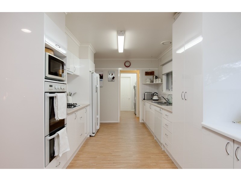 28 Belvedere Drive, Montrose VIC 3765