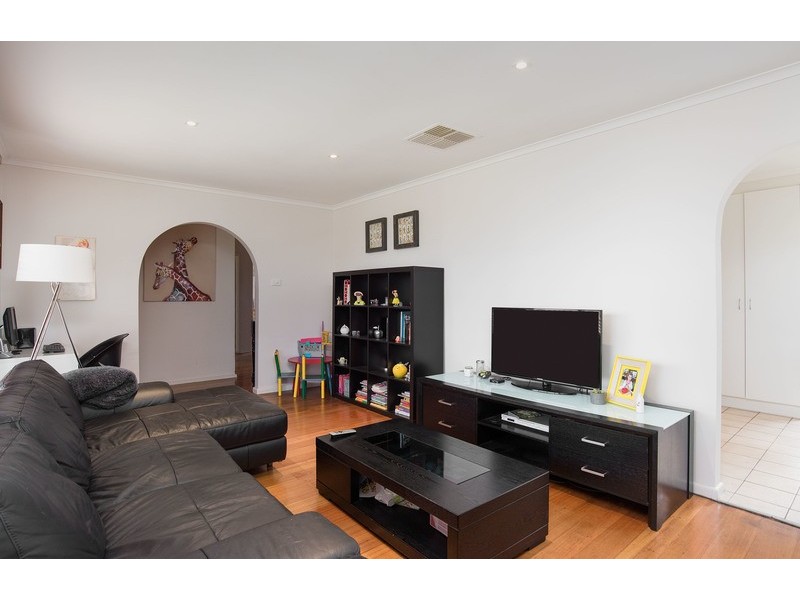 49 Taylor Road, Mooroolbark VIC 3138