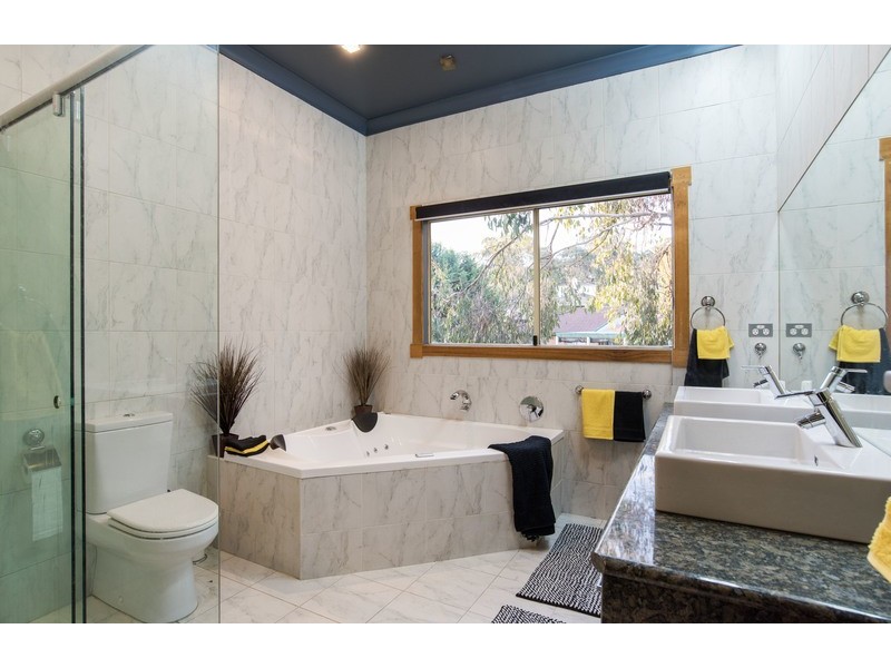 258 Hereford Road, Lilydale VIC 3140